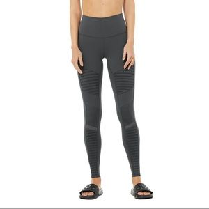 ALO YOGA Moto leggings